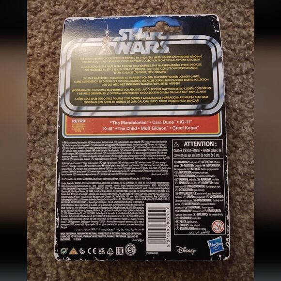 Star Wars Mandalorian Retro The Child Action Figure, BRAND NEW SEALED - Picture 2 of 2